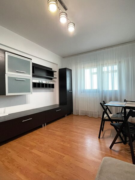 Giurgiului Str. Ghimpati  Apartament 3 camere Parcare inclusa