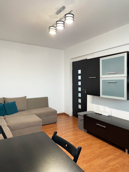 Giurgiului Str. Ghimpati  Apartament 3 camere Parcare inclusa