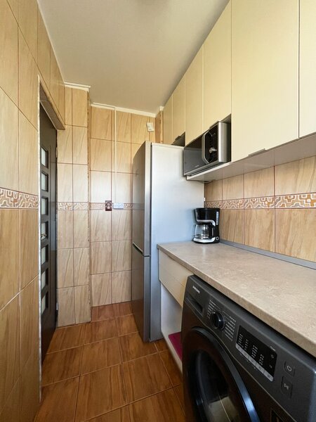 Giurgiului Str. Ghimpati  Apartament 3 camere Parcare inclusa